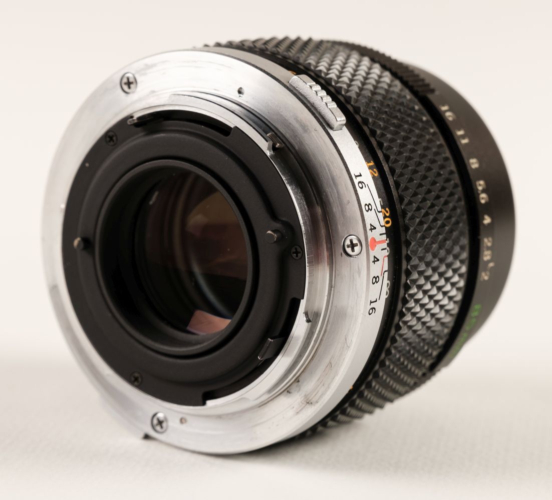 Olympus OM-system Zuiko Auto-T 85mm f2 prime camera lens for OM-1, OM-2 etc - Image 2 of 4