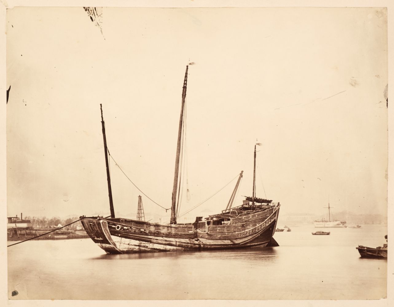 China. Two albumen print photographs, c. 1870 - Bild 2 aus 2