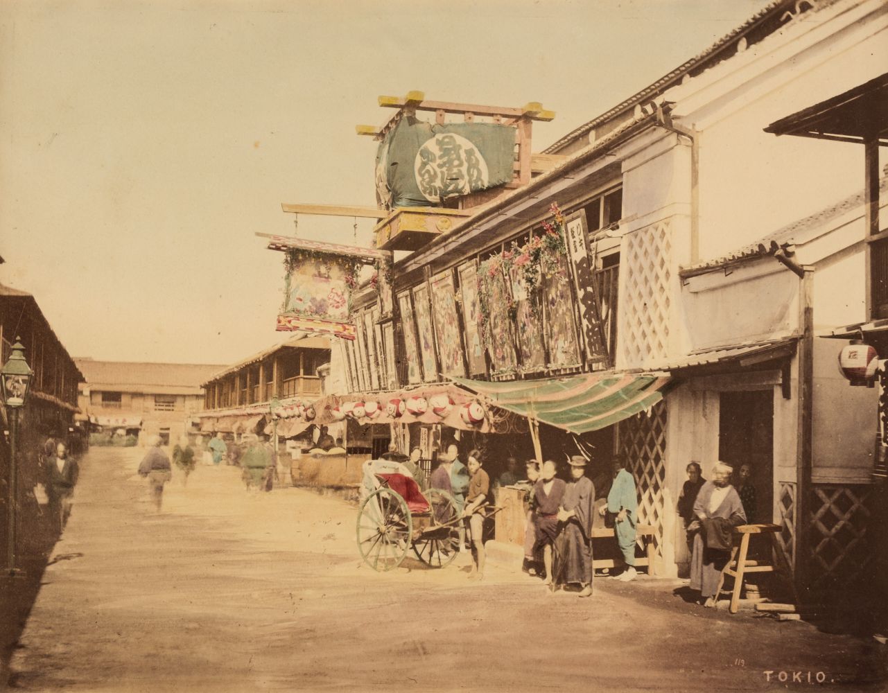 Japan. Tokyo street scene, by Raimund von Stillfried (1839-1911), Japan, c. 1870s