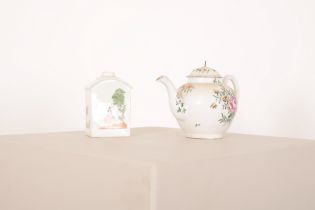 A DRESDEN PORCELAIN TEA CANNISTER