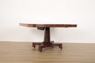 AN EARLY VICTORIAN ROSEWOOD BREAKFAST TABLE