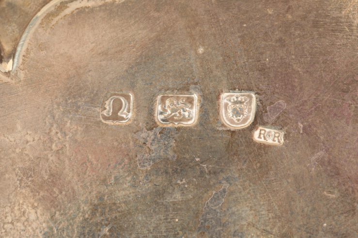 A GEORGE III SILVER SALVER - Image 2 of 2