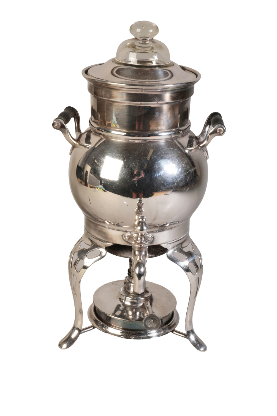 AN EARLY 20TH CENTURY SILVER PLATED COFFEE URN - Image 2 of 2