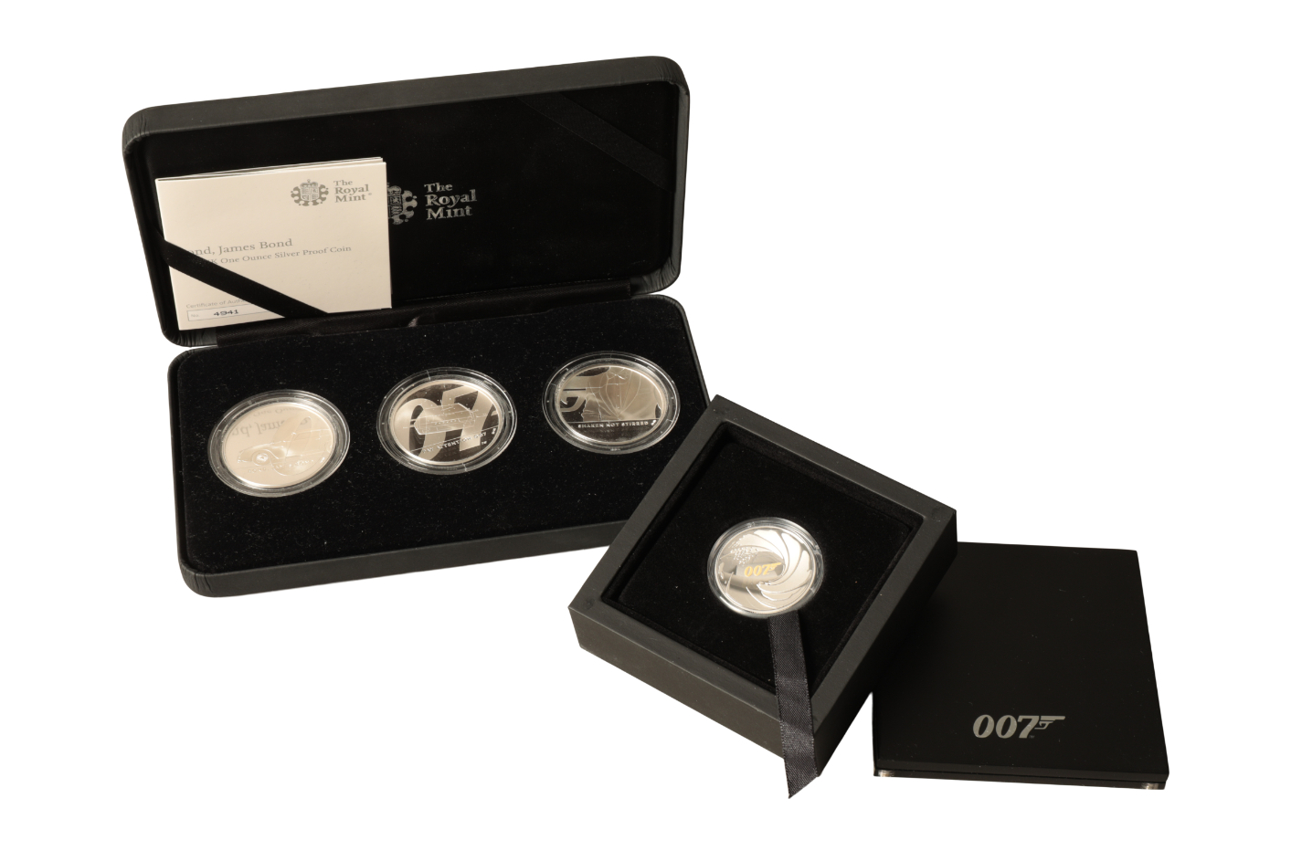 ROYAL MINT 2020 "JAMES BOND" 1OZ THREE COIN SET