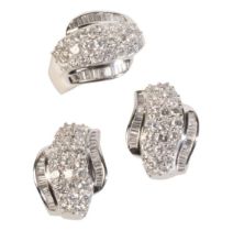 A PAVÉ SET DIAMOND DRESS RING AND EARRINGS SUITE