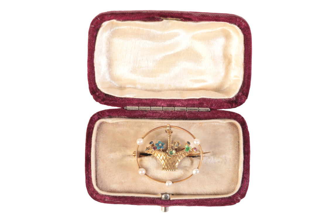 AN ANTIQUE PEARL, SAPPHIRE AND RUBY GIARDINETTO BROOCH - Image 2 of 2