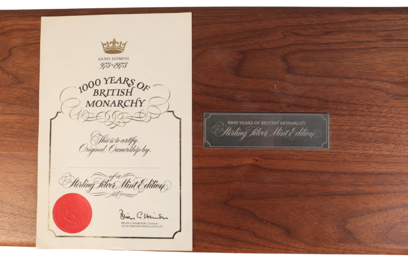 AN ELIZABETH II SILVER COLLECTORS SET - '1000 YEARS OF BRITISH MONARCHY' - Image 3 of 3