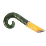 AN EARLY 20TH CENTURY RUSSIAN NEPHRITE CANE HANDLE