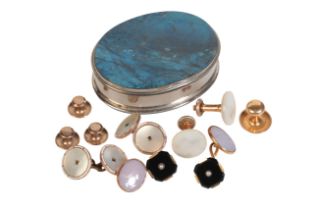 A COLLECTION OF CUFFLINKS AND DRESS STUDS