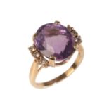 AN AMETHYST AND PASTE RING
