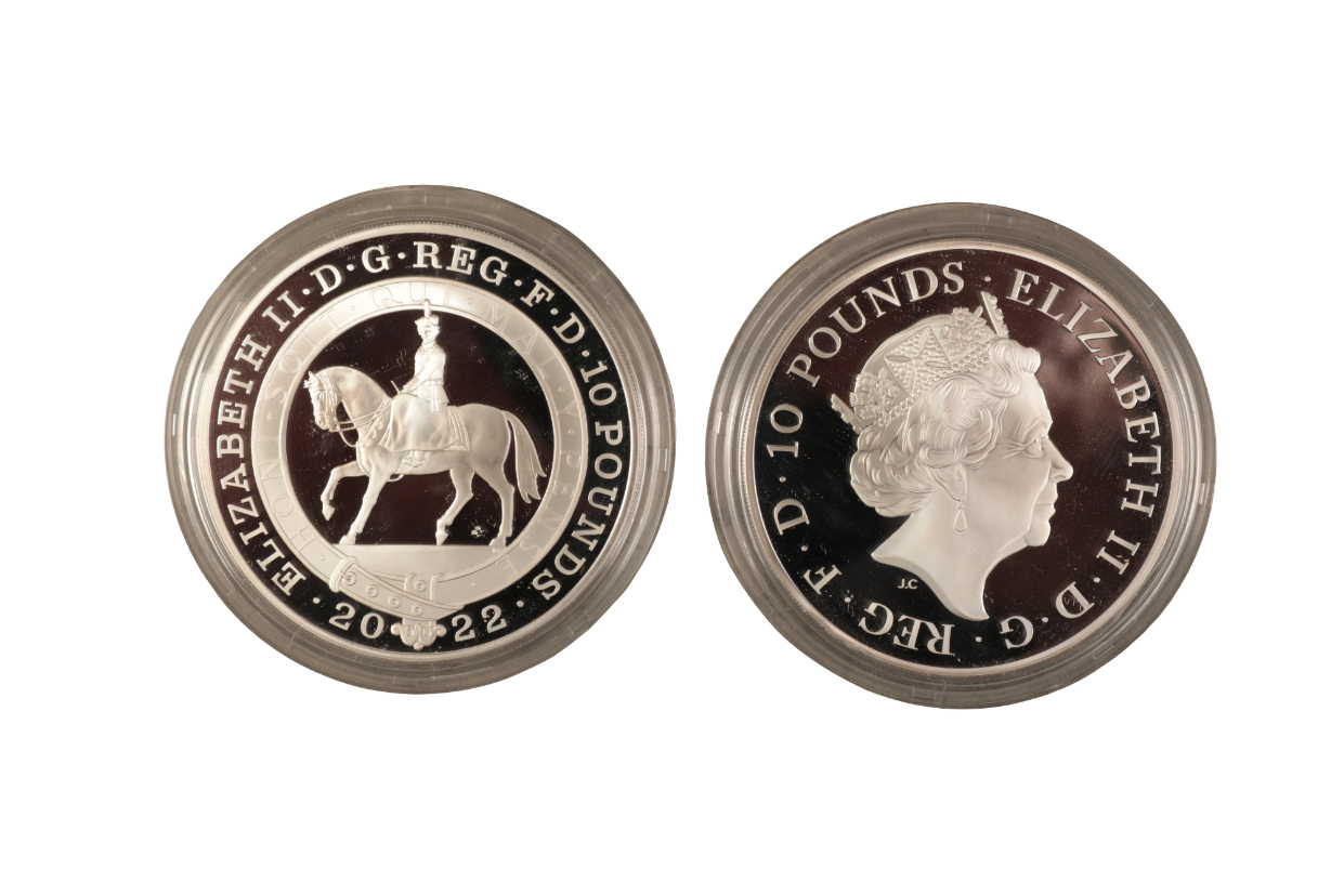 THE ROYAL MINT: THE LION OF ENGLAND - THE ROYAL TUDOR BEASTS 2022 UK 5OZ SILVER PROOF COIN - Image 3 of 3