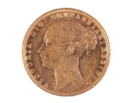 AN 1876 QUEEN VICTORIA GOLD SOVEREIGN