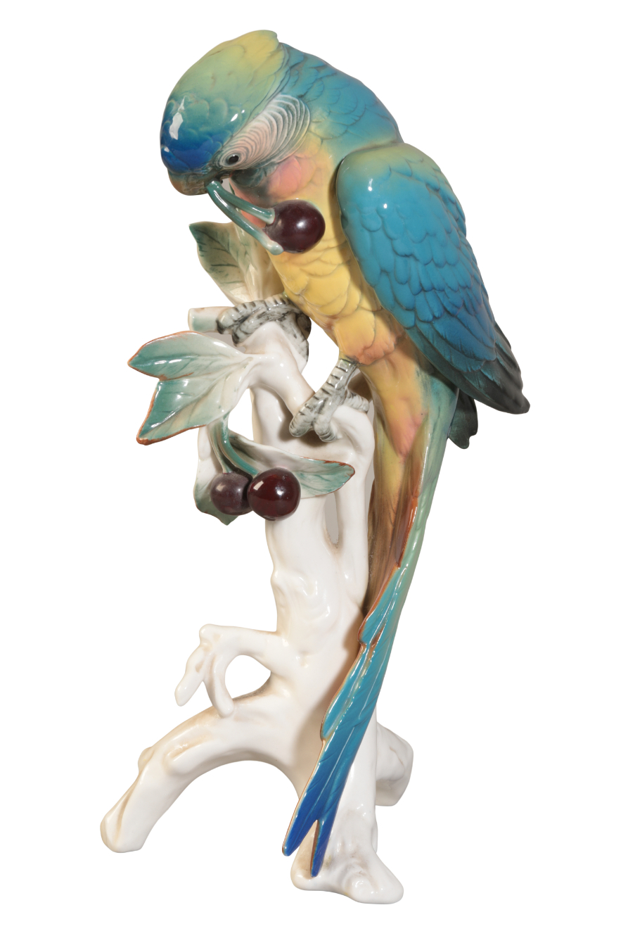 TWO SIMILAR GERMAN PORCELAIN PARROTS BY KARL ENS - Image 2 of 7