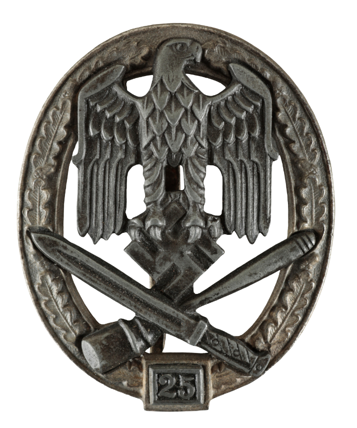 A WWII GENERAL 25 ASSAULTS BADGE