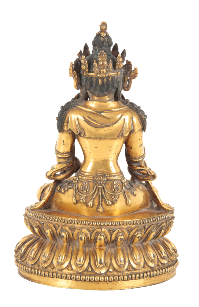 A GILT-BRONZE SHAKYAMUNI BUDDHA - Image 3 of 4