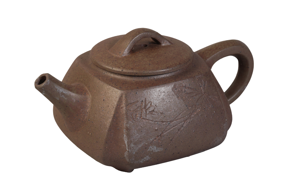 A CHINESE FAMILLE ROSE TEAPOT - Image 2 of 3