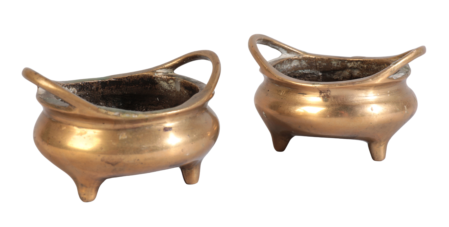 A PAIR OF CHINESE BRONZE CENSERS - Image 2 of 3