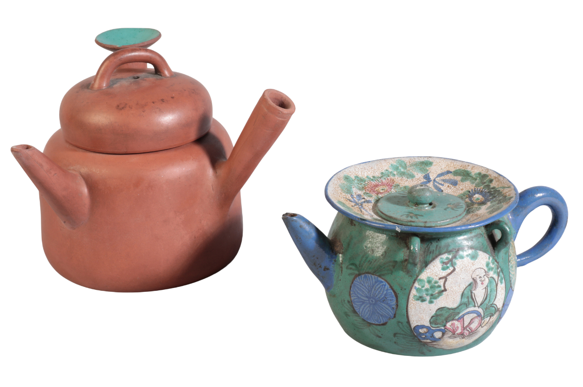 A CHINESE POLYCHROME YIXING TEAPOT