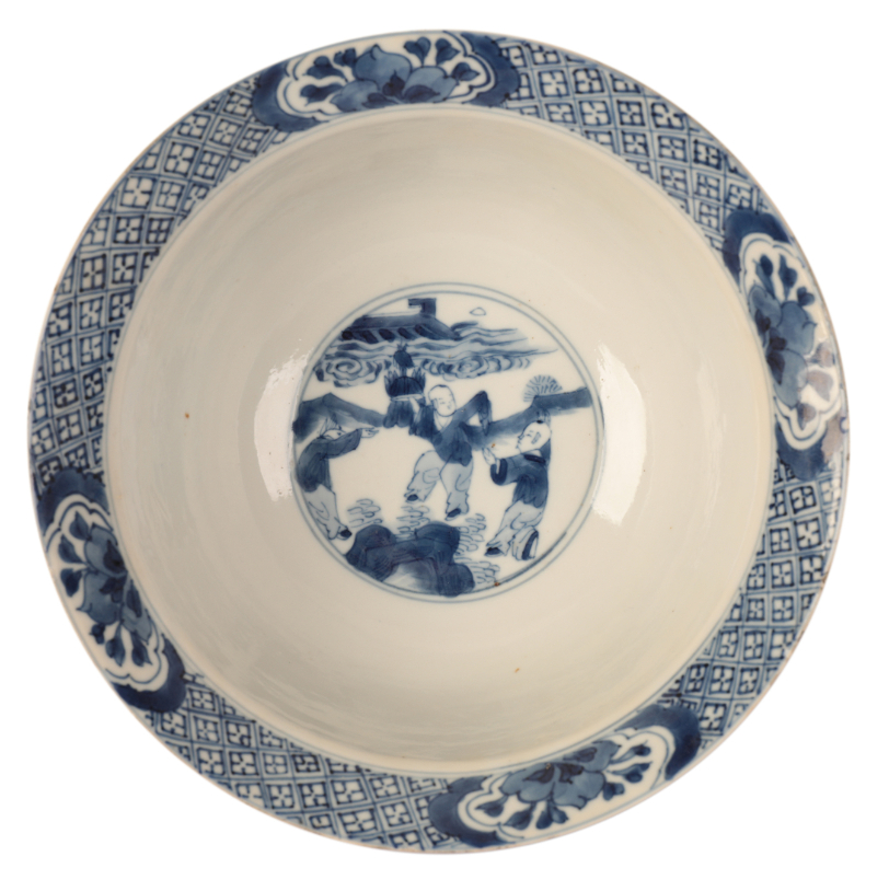 A COLLECTION OF CHINESE BLUE AND WHITE PORCELAIN - Image 2 of 7