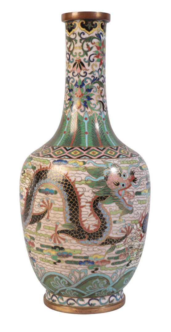 A CHINESE CLOISONNÉ BOTTLE VASE - Image 2 of 2