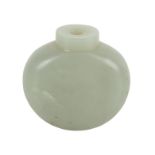 A CHINESE JADE SNUFF BOTTLE