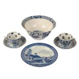 A COLLECTION OF CHINESE BLUE AND WHITE PORCELAIN