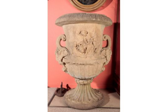 A LARGE COMPOSITE STONE GARDEN URN - Image 1 of 3