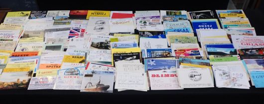A COLLECTION OF AMATEUR CB RADIO HAM QSL/QSO CARDS