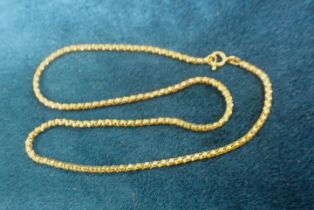 AN 18CT GOLD FANCY CHAIN-LINK NECKLACE