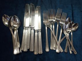 A QUANTITY OF VINTAGE VINERS STAINLESS STEEL CUTLERY