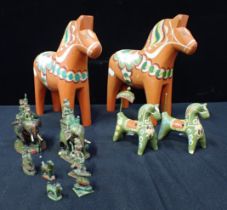 A PAIR OF SWEDISH PAINTED WOOD DALA HORSES