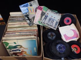 A QUANTITY OF VINTAGE VINYL ALBUMS INCLUDING ABBA