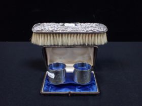 A PAIR OF GEORGE V SILVER NAPKIN RINGS
