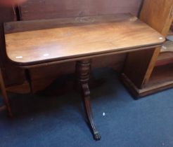 A 19TH CENTURY MAHOGANY TEA TABLE