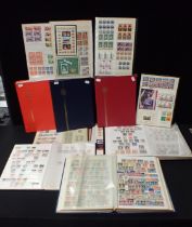 A COLLECTION OF WORLD STAMPS, SOME MINT