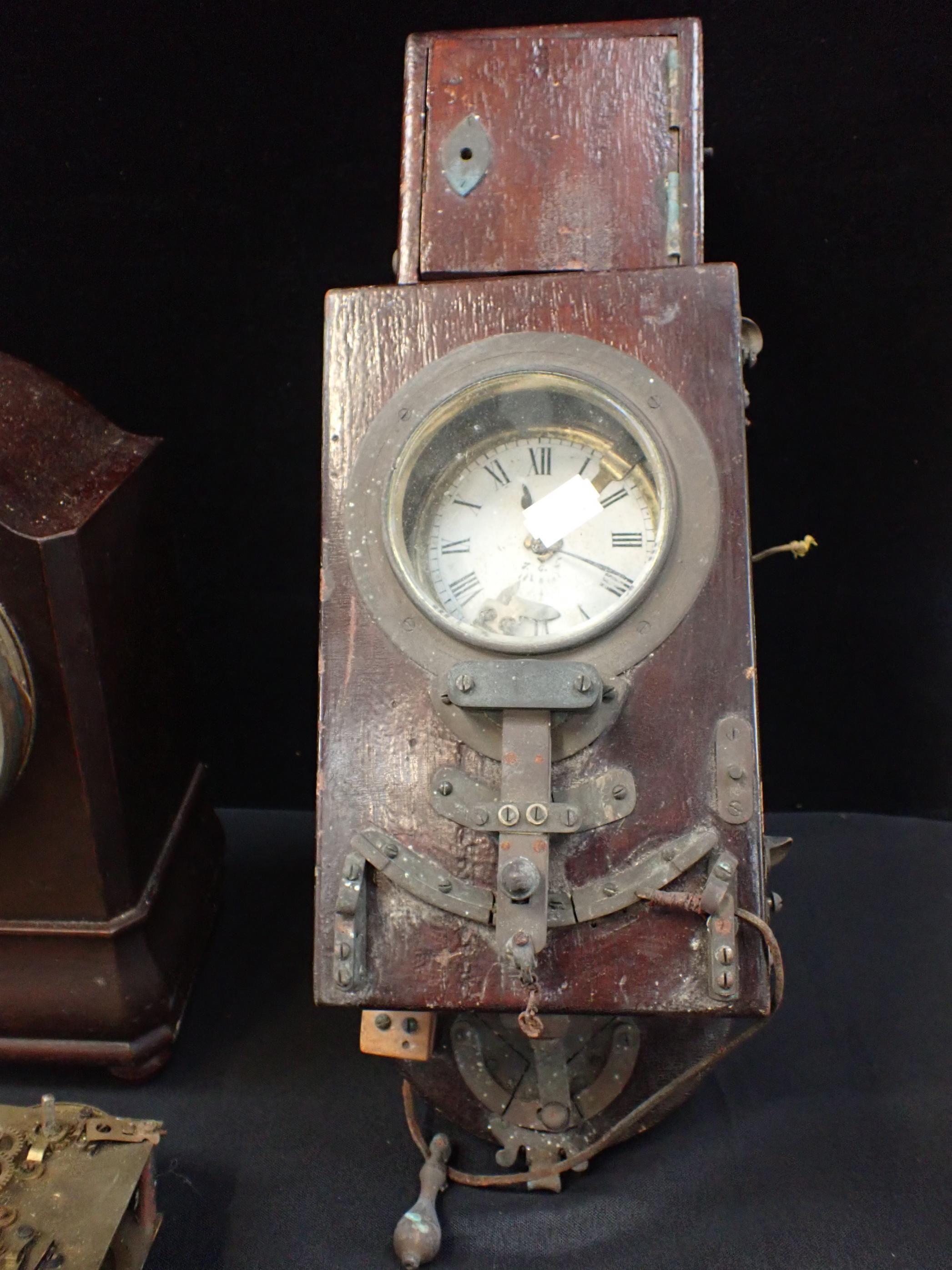 AN EARLY ELECTRIC CLOCK - Image 2 of 3