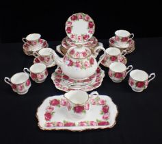 A ROYAL ALBERT 'OLD ENGLISH ROSE' PART SERVICE