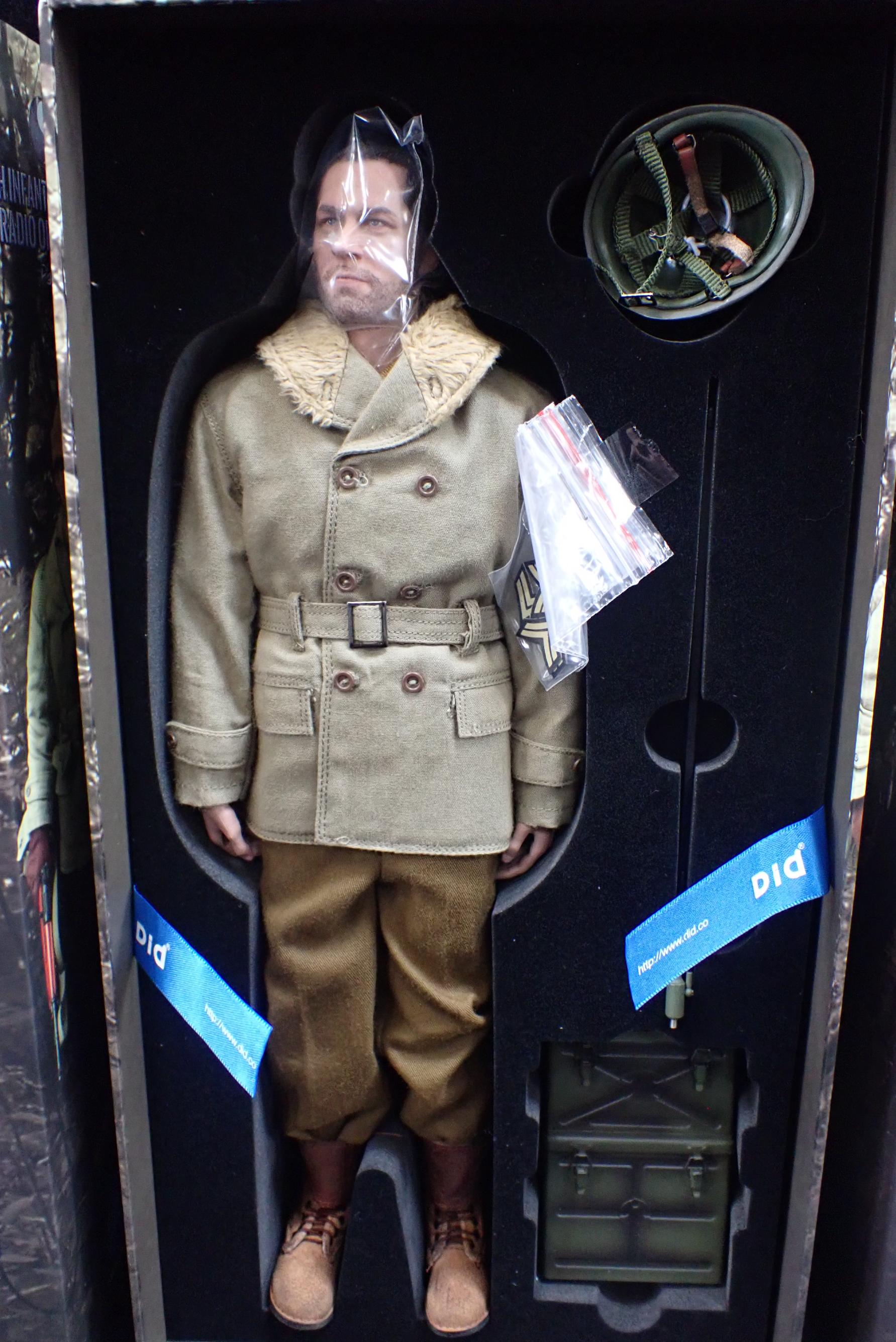 DID CORPORATION No.A80115 29th INFANTRY DIVISION "RADIO OPERATOR" 'PAUL' FIGURE - Image 3 of 3