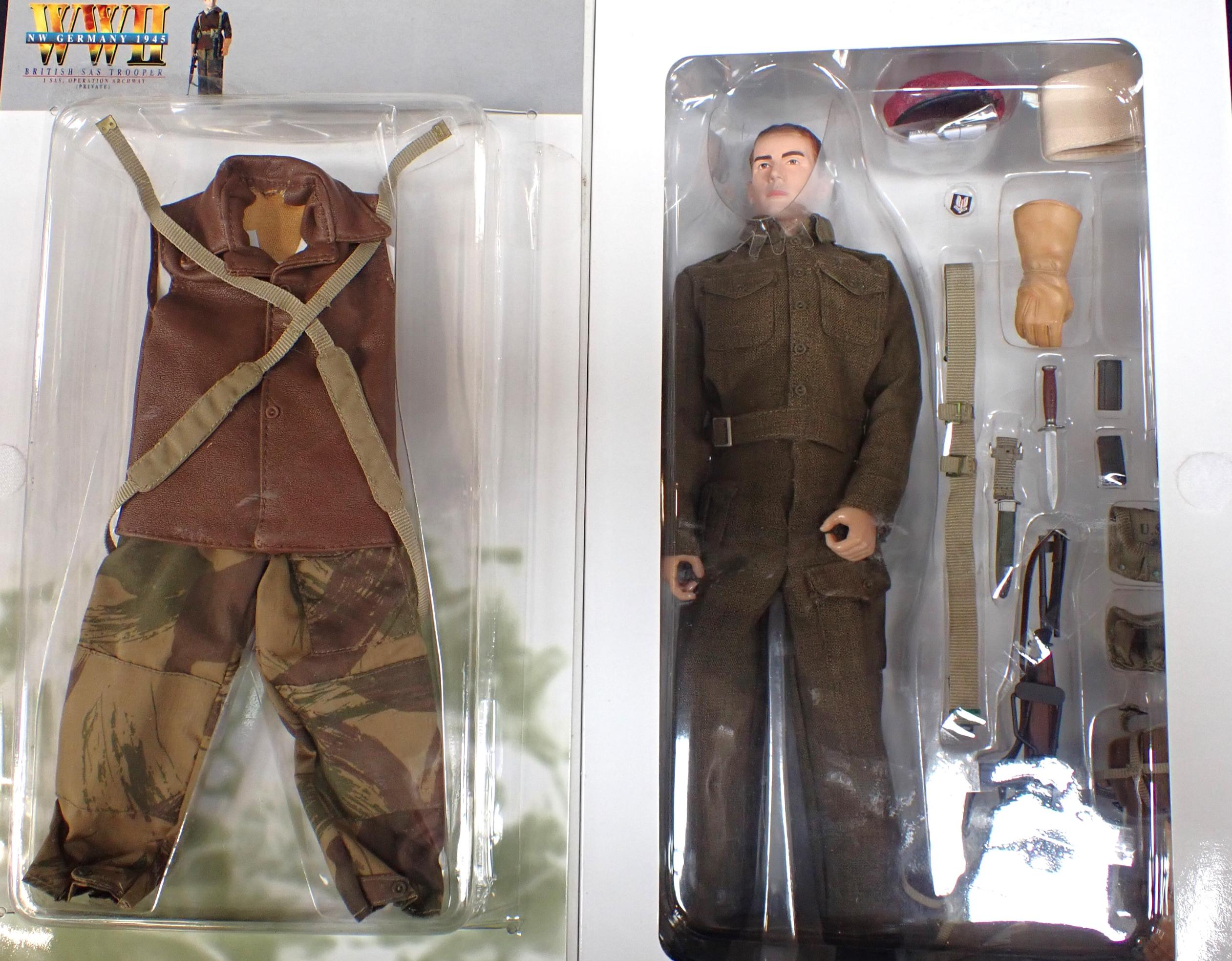 FOUR DRAGON MODELS WWII ACTION FIGURES - Image 3 of 5