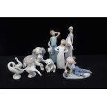 LLADRO: A PUPPY WITH SNAIL ON PAW