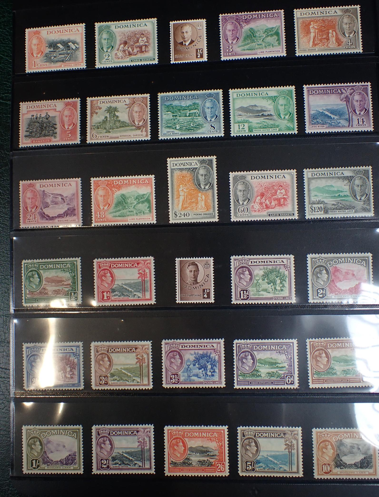 AN ALBUM OF MINT UNMOUNTED STAMPS (GREEN) - Bild 3 aus 4