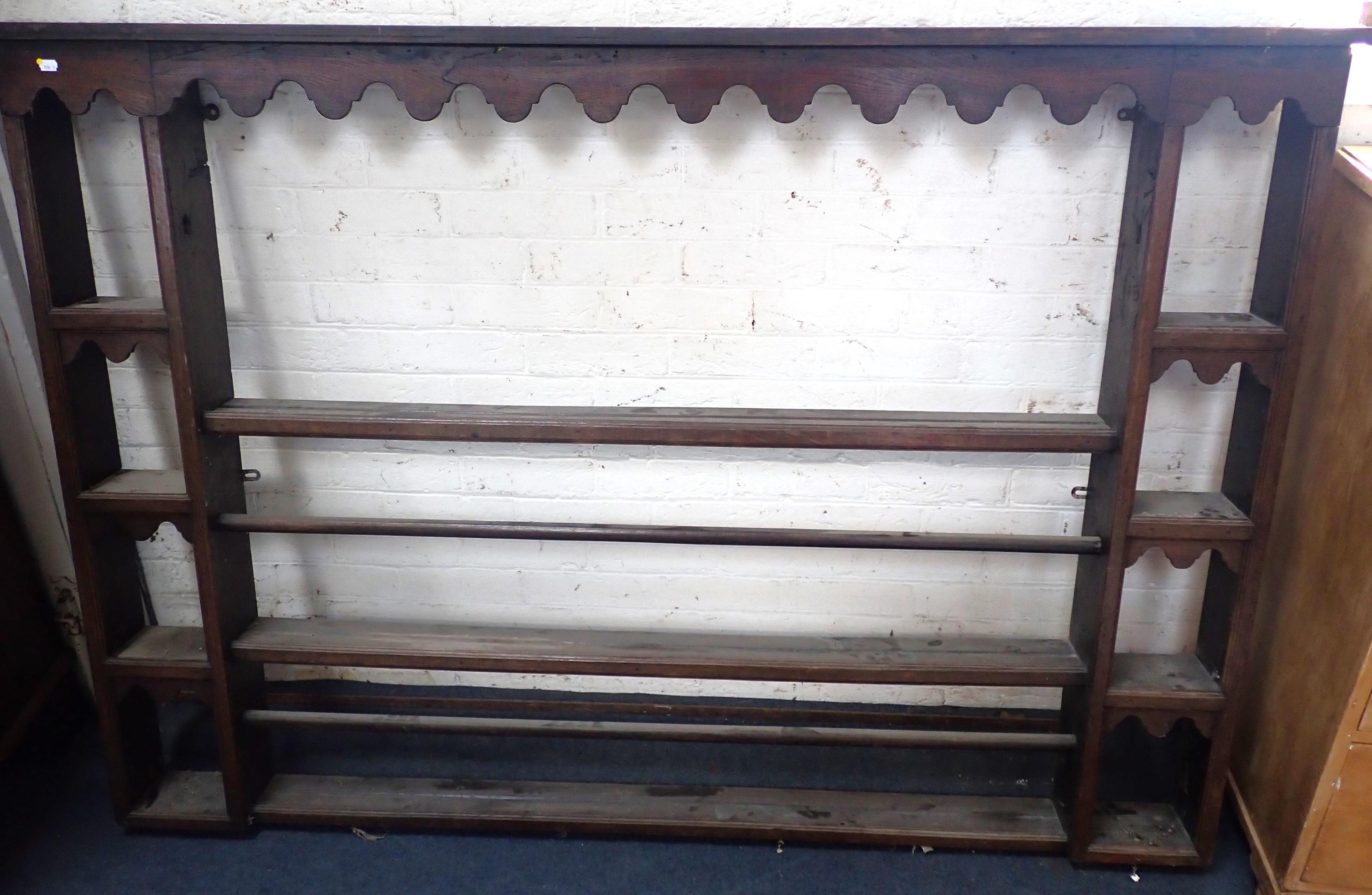 AN 18th CENTURY OAK PLATE RACK