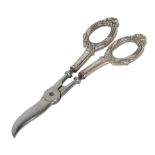 A PAIR OF AMERICAN STERLING SILVER HANDLED GRAPE SCISSORS