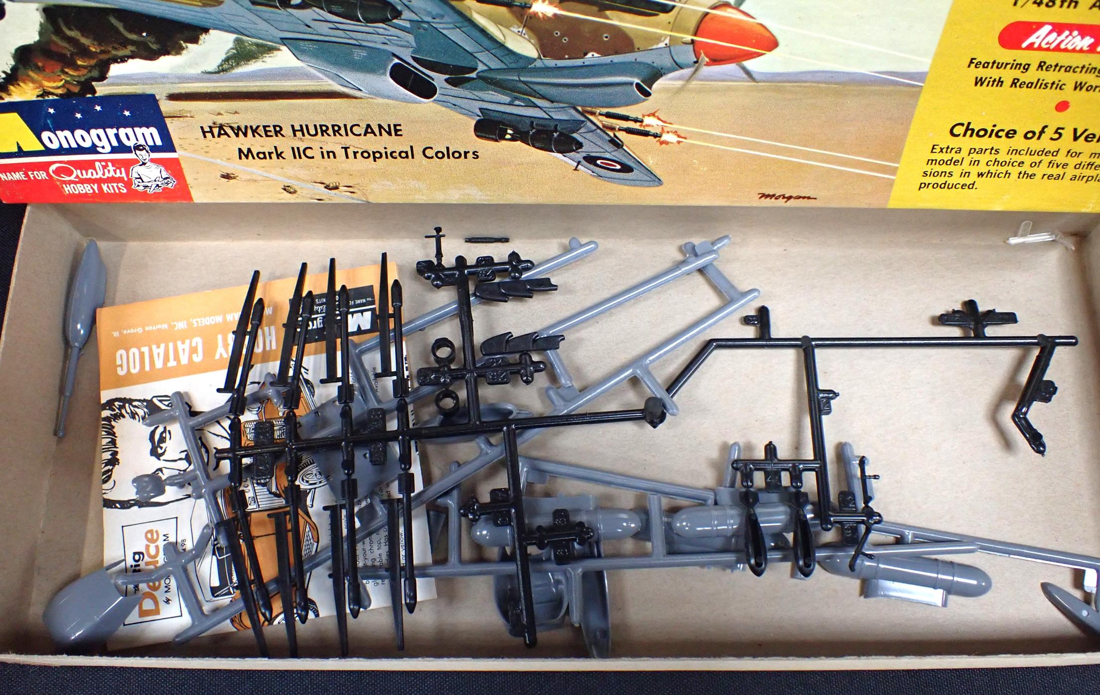 1966 MONOGRAM MODELS No.PA129.200 'DE HAVILLAND MOSQUITO' BRITISH WWII BOMBER - Image 5 of 5