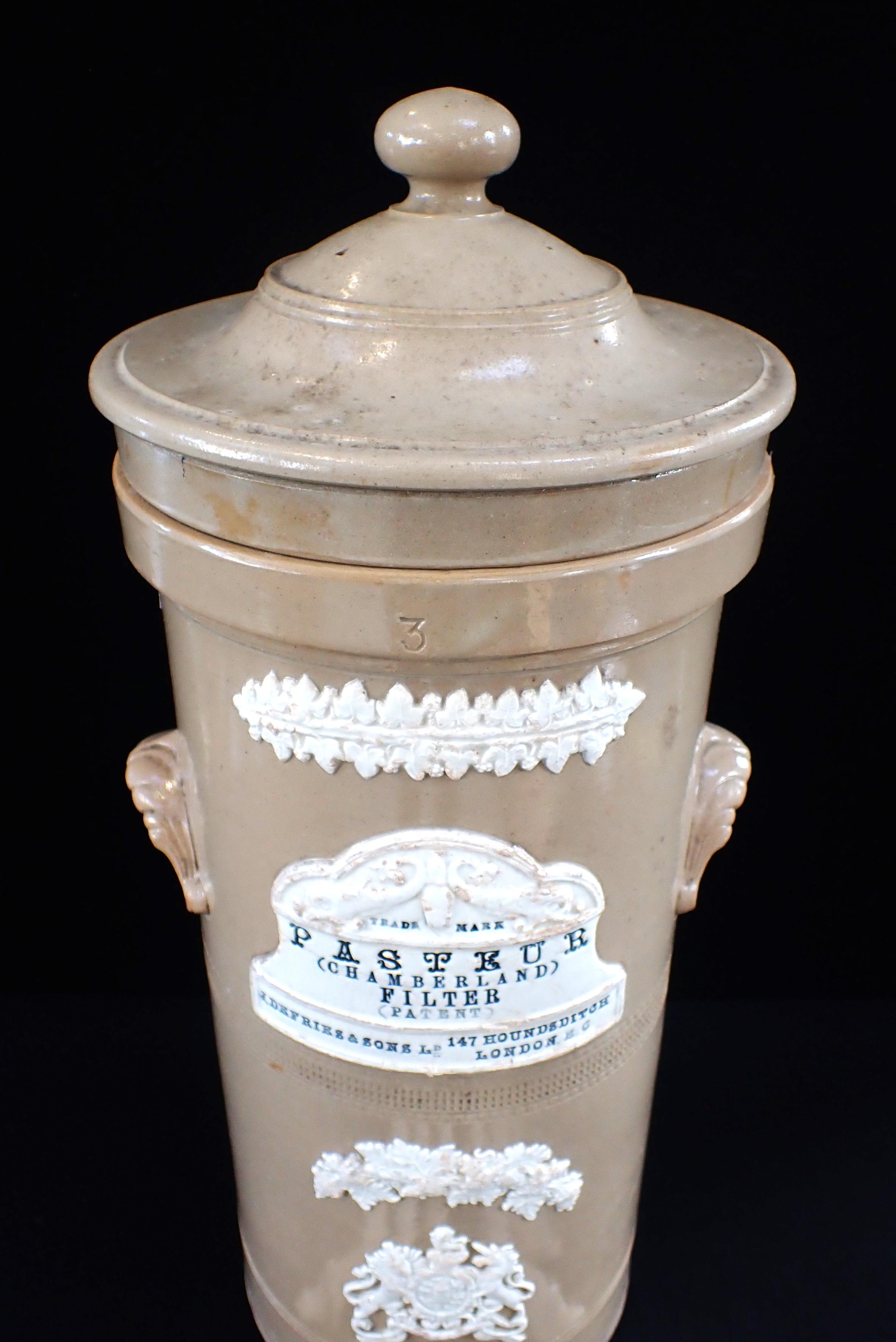 A 19th CENTURY PASTEUR (CHAMBERLAND) STONEWARE WATER FILTER - Image 6 of 7