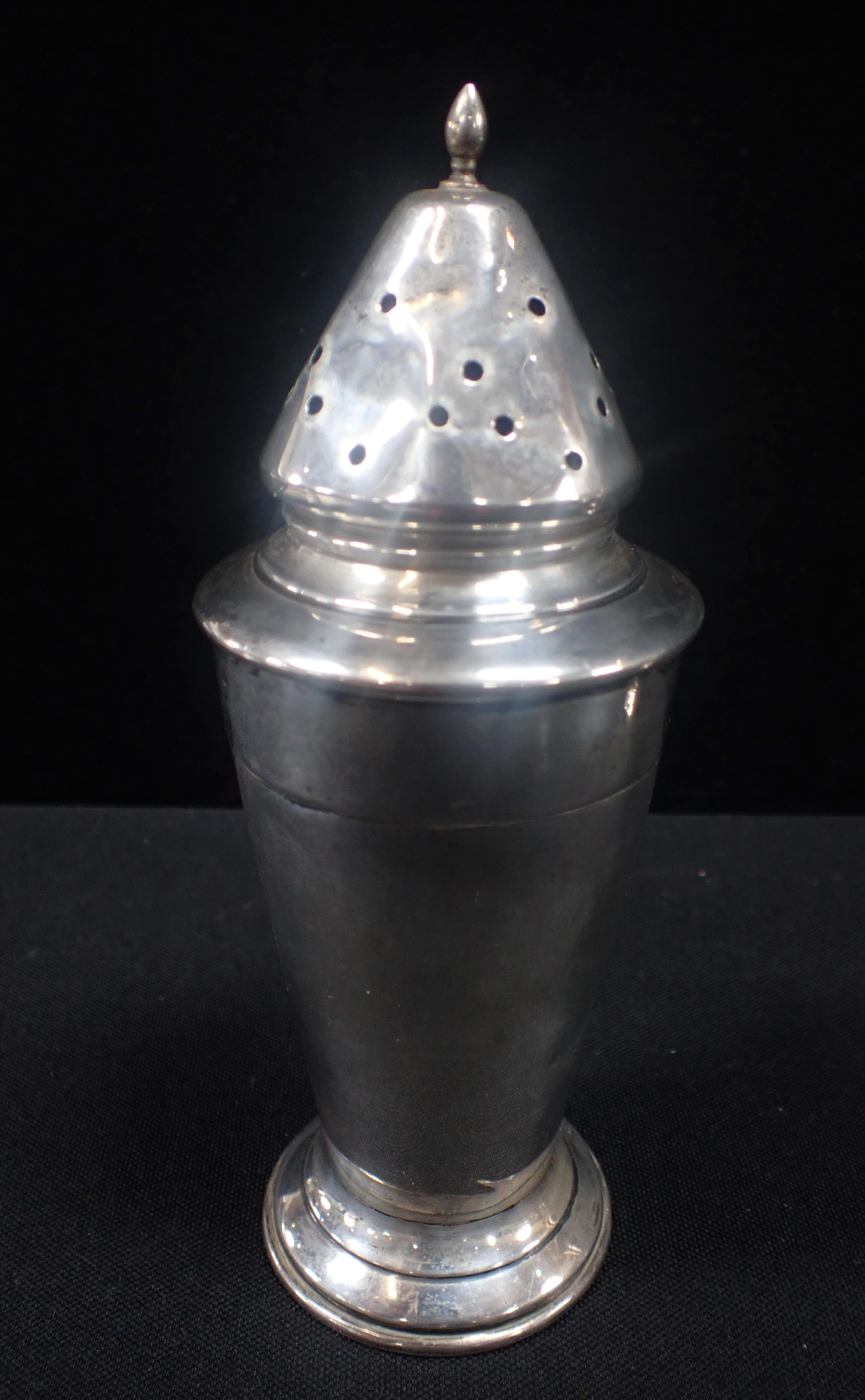 A LATE VICTORIAN SILVER SUGAR BOWL - Image 2 of 2