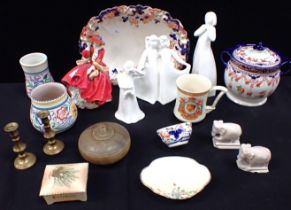 A COLLECTION OF ROYAL DOULTON, POOLE POTTERY