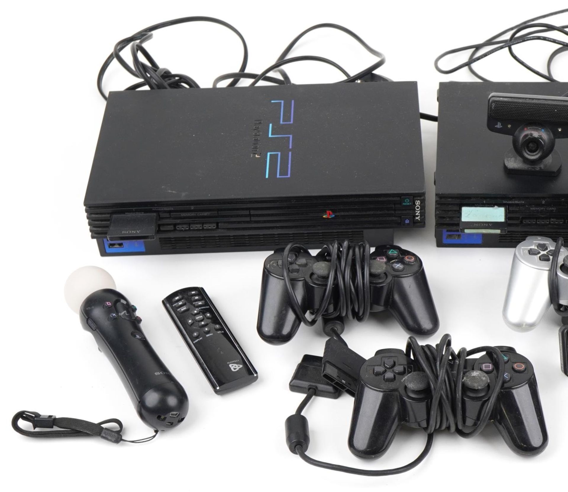 Three PlayStation 2 games consoles with controllers and accessories : For further information on - Bild 2 aus 3