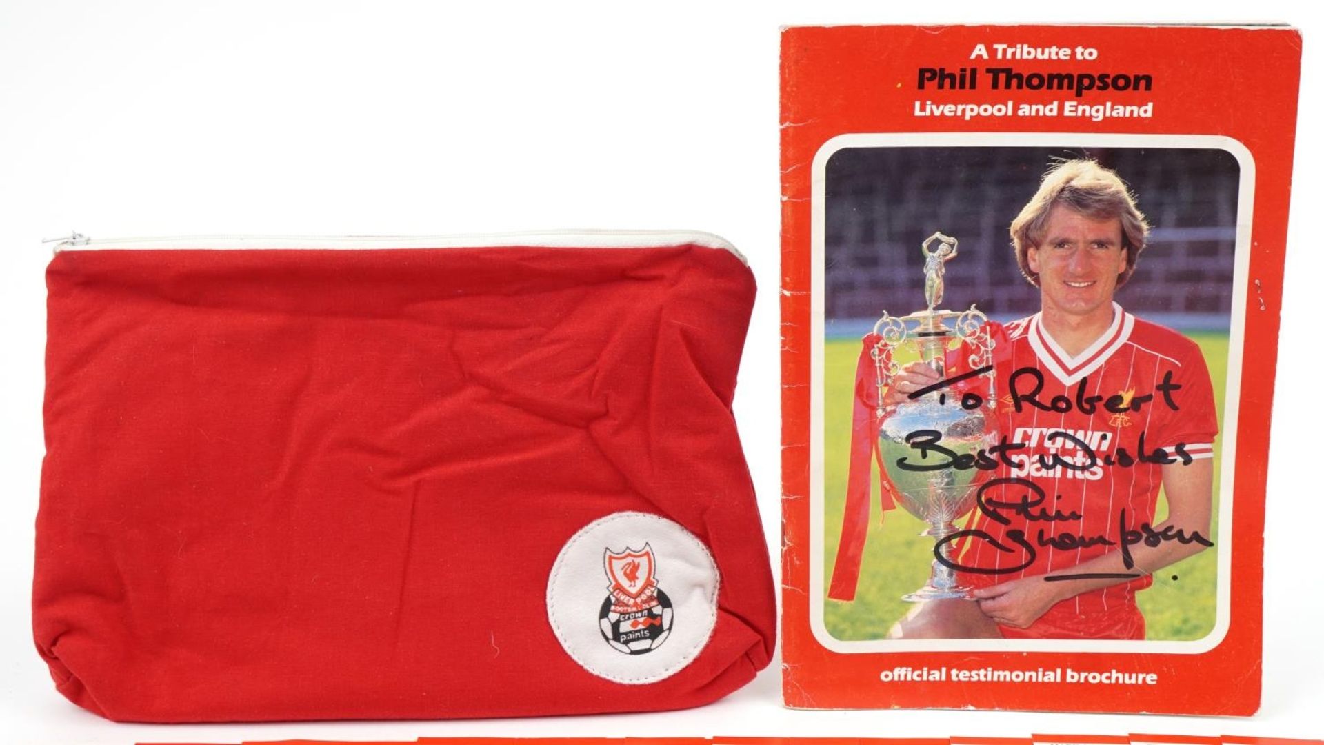 Sporting interest Liverpool Football Club collectables with Crown Paints player cards, some - Bild 2 aus 5