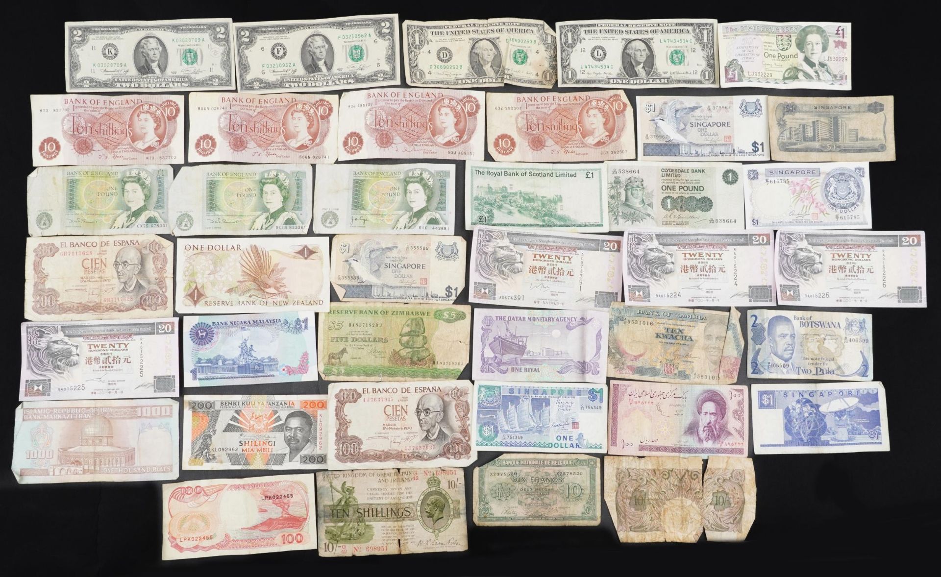 Collection of world banknotes including United States of America and Scotland : For further